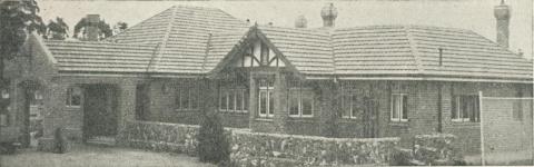 Mount Dandenong Hotel, Olinda, 1950