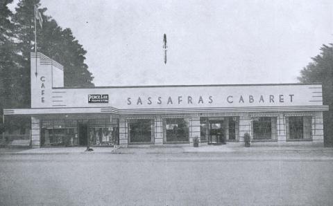 Lee's Sassafras Cabaret