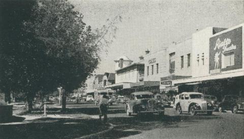 Station Street, Box Hill, 1956