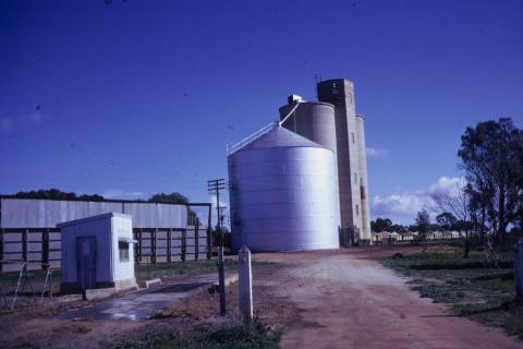 Glenloth Railway Station