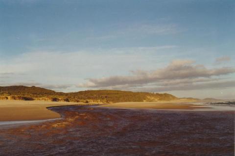 Thurra River, 2000