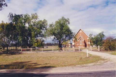Tarrawingee, 2000