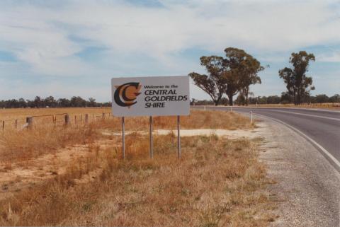 Central Goldfields Shire sign, 2001