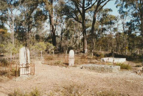 Whroo Cemetery, 2002