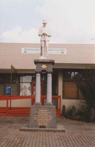 War memorial, Princes Highway, Trafalgar, 2010