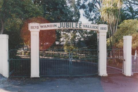 Wandin North school gates, 2010