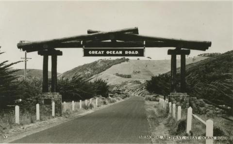 Memorial Archway, Great Ocean Road, Mt Defiance near Lorne