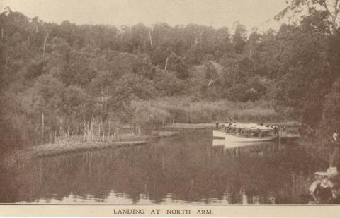 Landing at North Arm, Bairnsdale