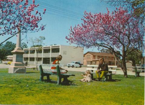 State Public Offices and Centre Street Gardens, Swan Hill
