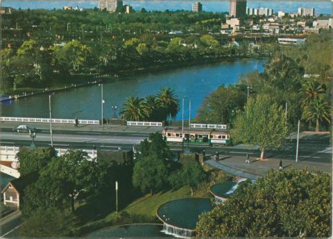 Princes Bridge and South Gate Fountain, Melbourne