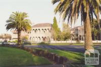 St Vincent Gardens, Albert Park, 2000