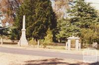 Harcourt monument, 2001