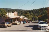 Cockatoo main street, 2001
