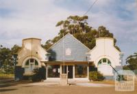 Lara RSL, 2004