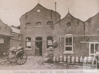 Cotswold Hills dairy, Hawksburn, 1911