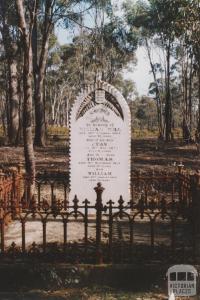 Old Dunolly cemetery, 2010