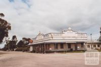 Hotel Lalbert, 2010