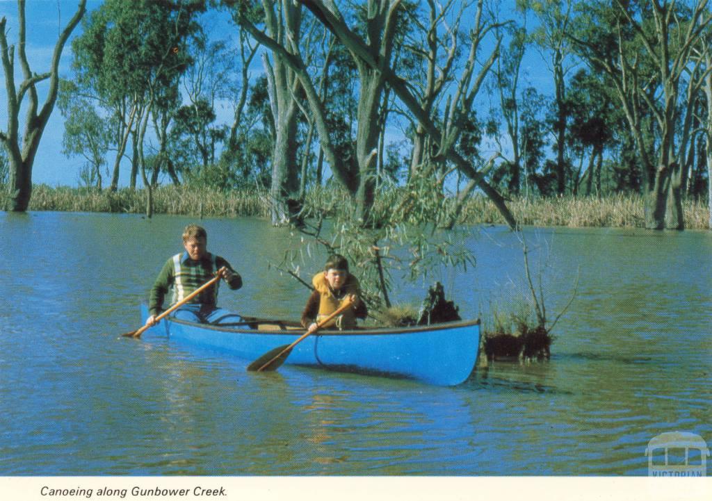 Canoeing along Gunbower Creek, Cohuna