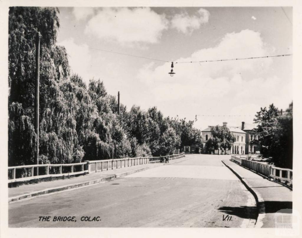 The Bridge, Colac