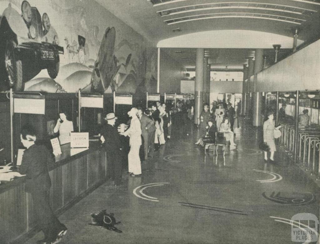 The Victorian Government Tourist Bureau, 272 Collins Street, Melbourne, 1950