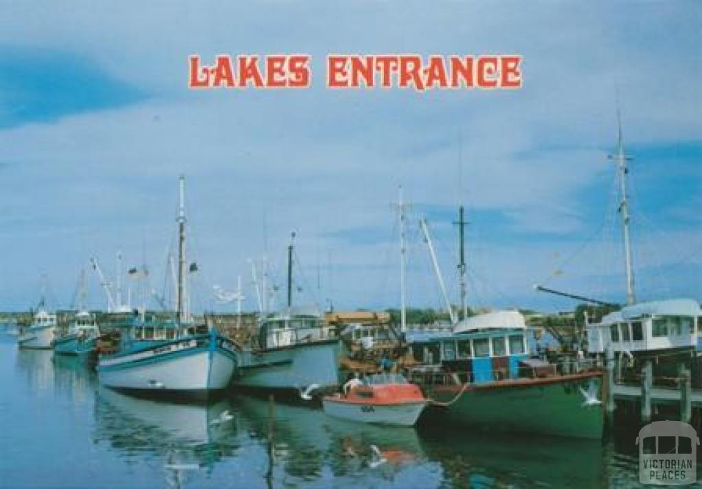 Fishing boats at Lakes Entrance