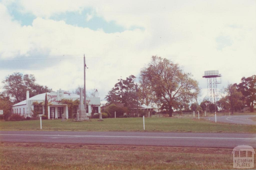 Tylden, 1999