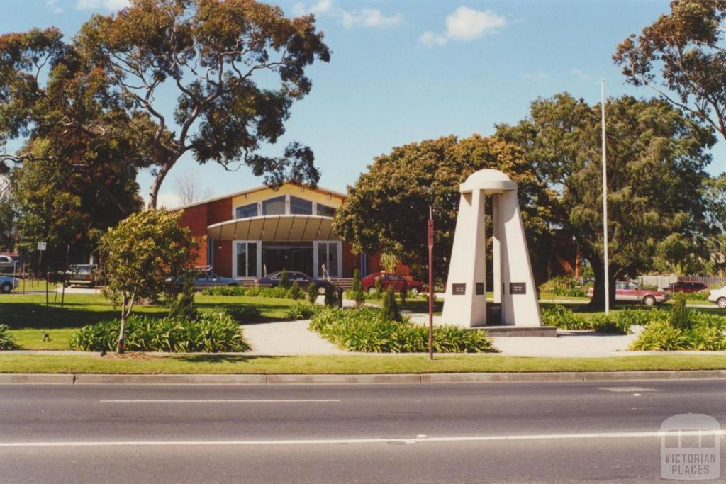 Clayton Hall, Clayton Road, 2000