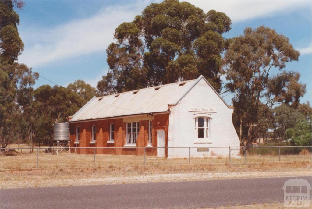 Llanelly Hall, 2001