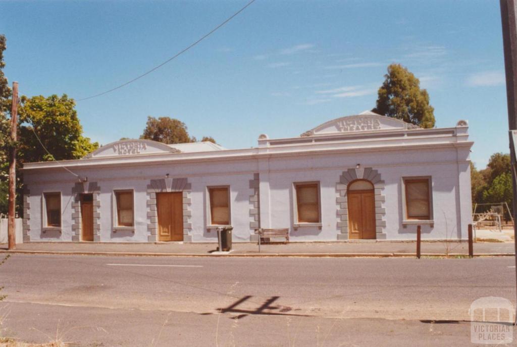 Victoria Theatre, Tarnagulla, 2001