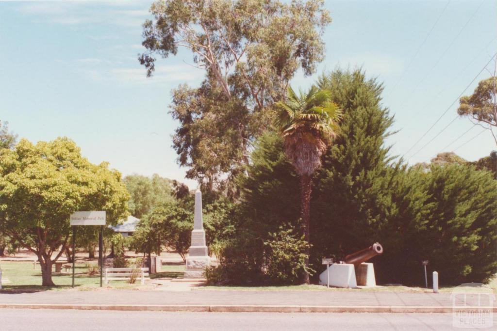 Tarnagulla, 2001