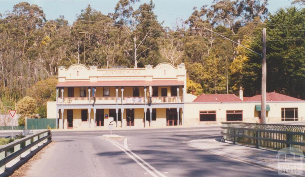 Launching Place Hotel, 2002