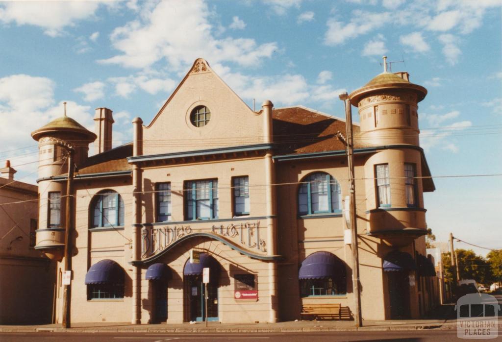 Bendigo Hotel, Collingwood, 2003