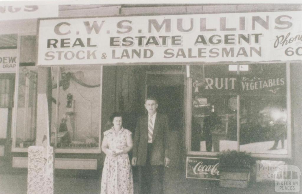 C.W.S. Mullins, Real estate agent, Dunolly