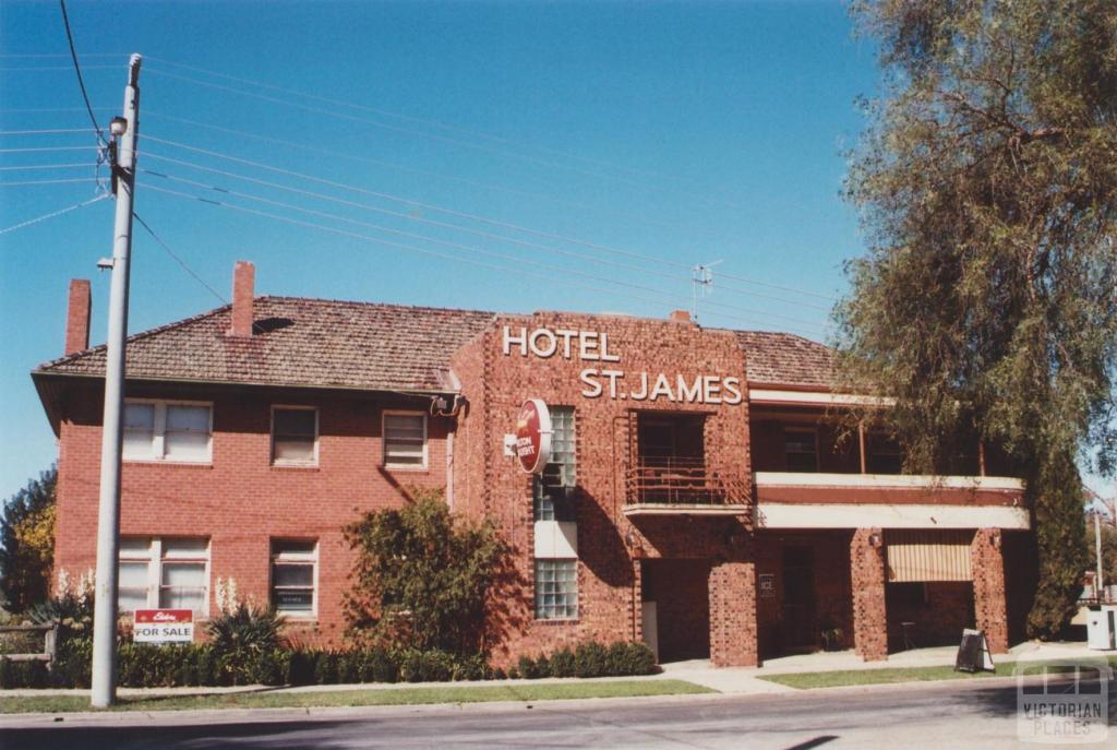 Hotel St James, 2012