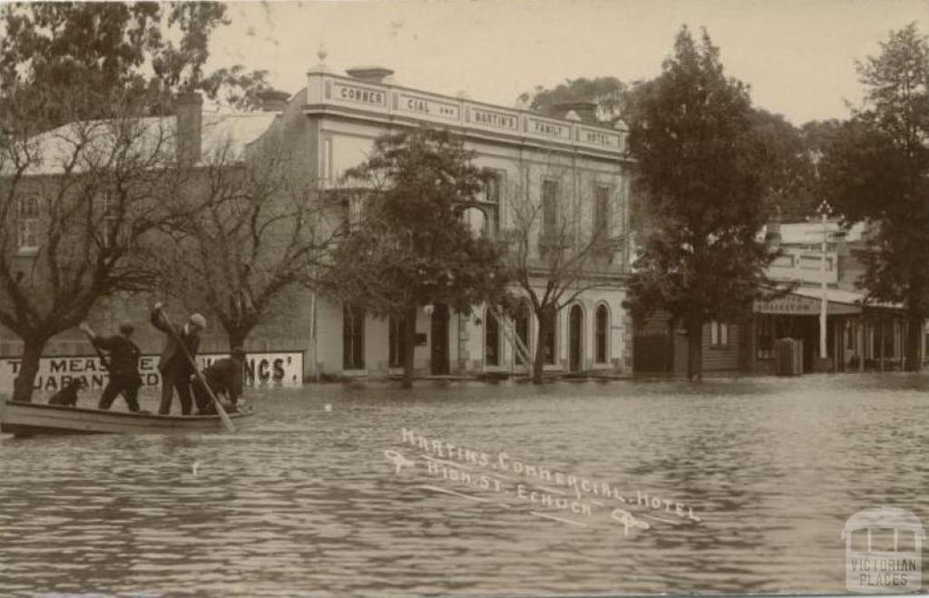 Martin's Commercial Hotel, High Street, Echuca, 1909
