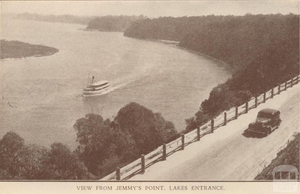 View from Jemmy's Point, Lakes Entrance
