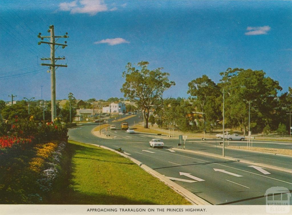 Approaching Traralgon on the Princes Highway