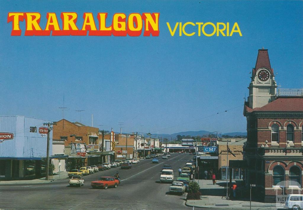 Looking along Franklin Street, Traralgon's main street