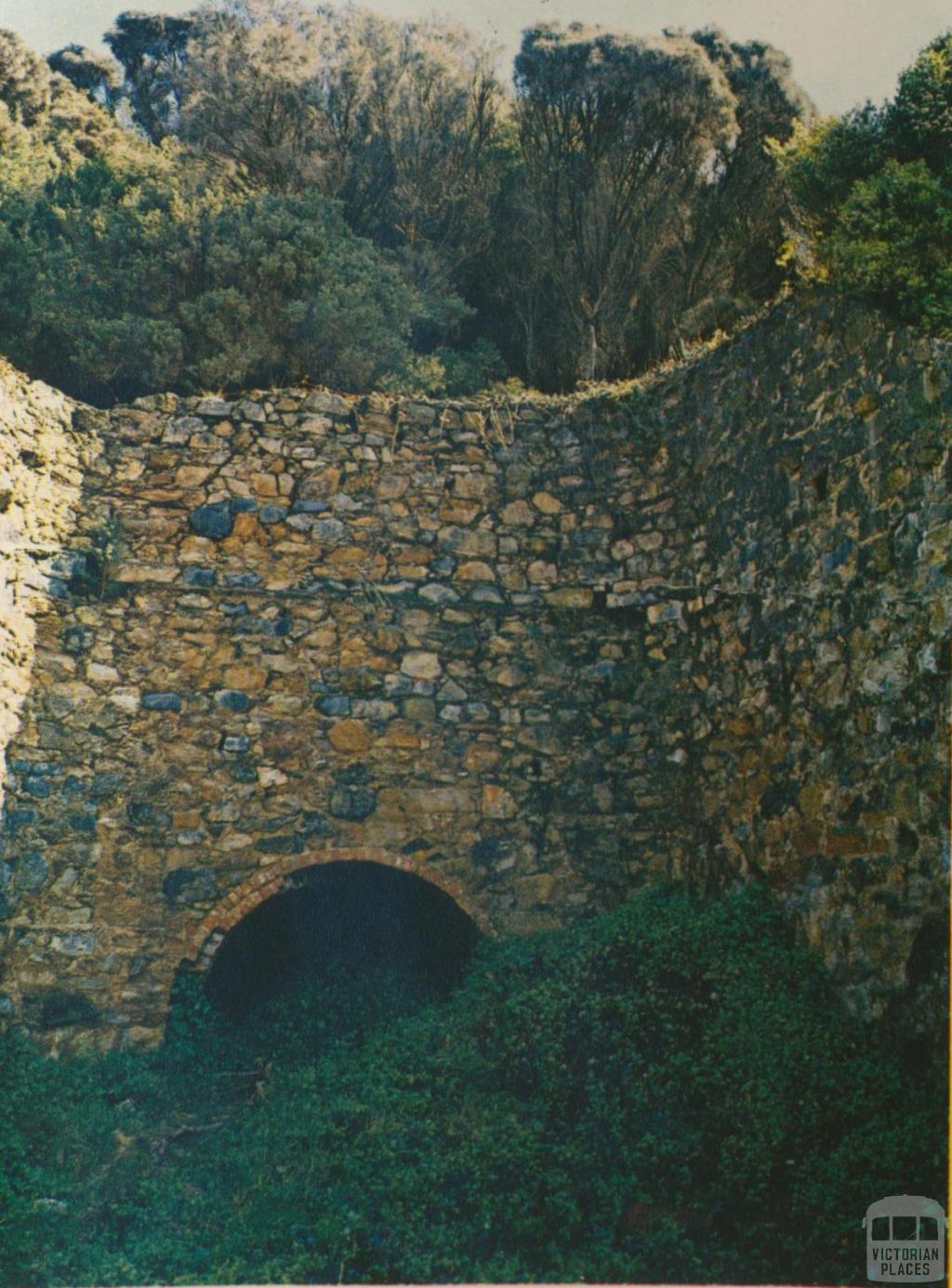 Ruins of Lime Kilns at Walkerville South, 1978